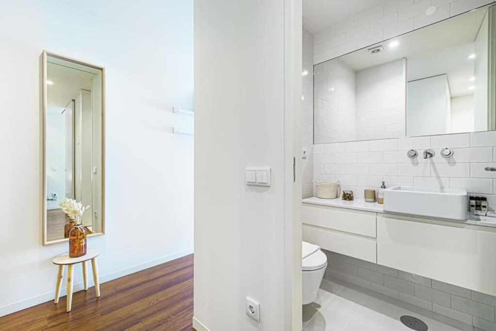 Bombarda Apartments VII By Innkeeper Porto Exterior photo